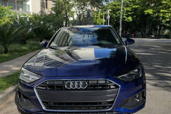AUDI A4 2.0 TFSI GASOLINA PRESTIGE PLUS S TRONIC